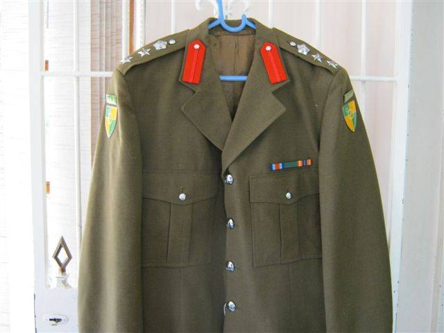 Colnel Sadf uniform