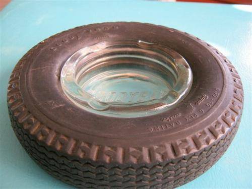 Collectable vintage ash tray