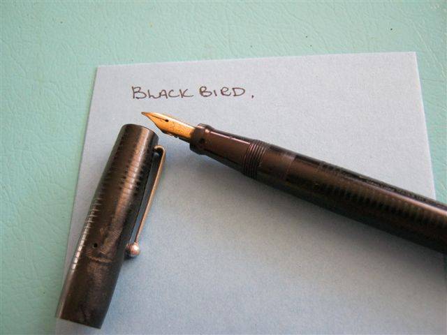 Black Bird Fountain Pen - note marks on cap