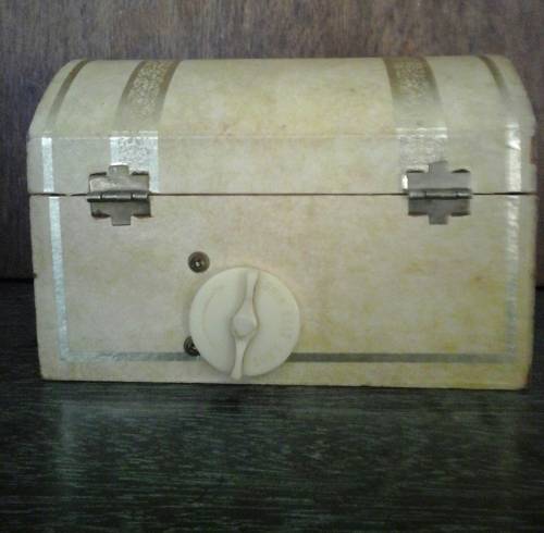 VINTAGE PRETTY BALLERINA JEWELLERY BOX