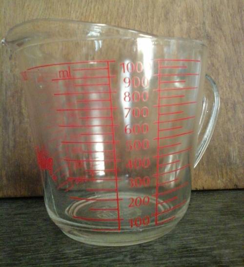 VINTAGE FIRE-KING 1 LITRE JUG - ANCHOR HOCKING USA