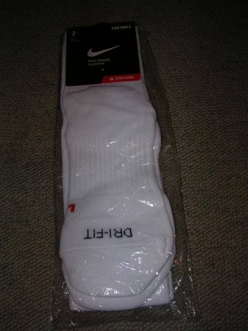 NIKE CLASSIC CUSHIONED DRI FIT FOOTBALL SOCKS - Size L (27cm-30cm)