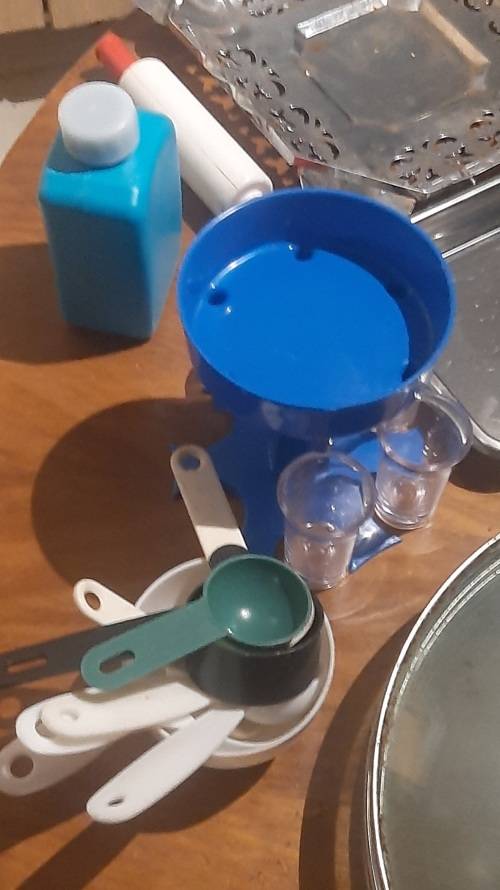 Odds and ends (ONE BID FOR EVERYTHING)