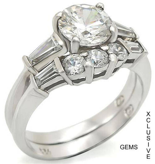 **POSTAGE R35** SIMULATED DIAMOND 18K WHITE GOLD PLATED WEDDING RING SET
