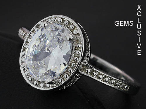 *LOCALLY IN STOCK* 18K WHITE GOLD PLATED SIMULATED DIAMOND LADIES RING