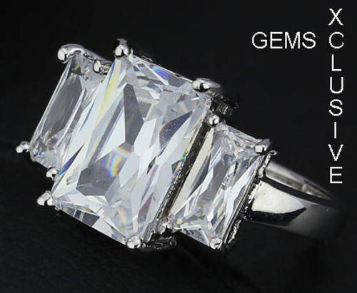 * LOCALLY IN STOCK* 18K WHITE GOLD PLATED SIMULATED DIAMOND LADIES RING