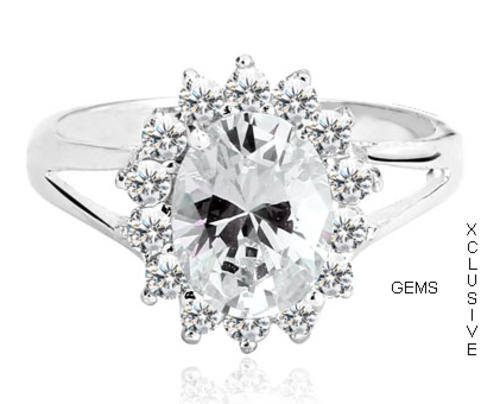 * R35 POSTAGE* 18K WHITE GOLD PLATED SIMULATED DIAMOND LADIES RING