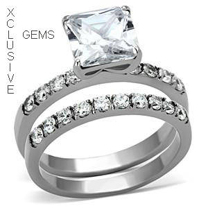 **POSTAGE R35** SIMULATED DIAMOND STAINLESS STEEL WEDDING RING SET