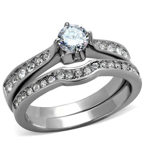 BEAUTIFUL 18K WHITE GOLD PLATED SIMULATED DIAMOND WEDDING RING SET