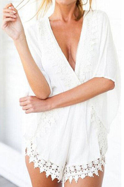WONDERFUL WHITE CROCHET LACE TRIM DETAIL PLUNGING V NECKLINE ROMPER
