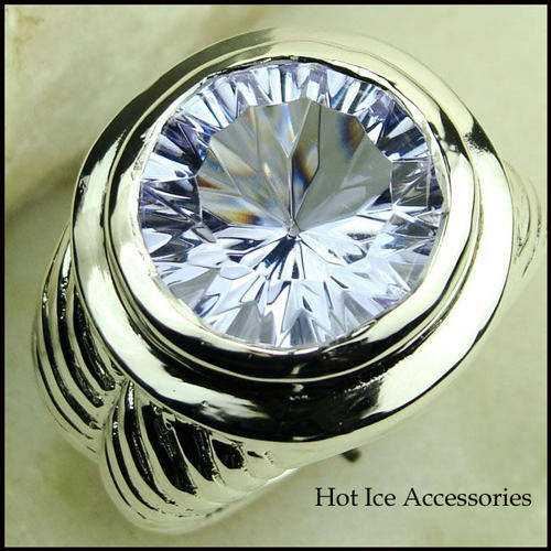 STERLING SILVER LIGHT AMETHYST GEMSTONE RING - NO COMBINED POSTAGE