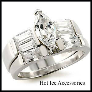 **INTERNATIONAL POSTAGE**  SIMULATED DIAMOND 18K WHITE GOLD PLATED WEDDING RING SET