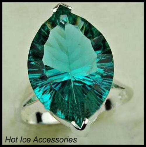 **INTERNATIONAL SHIPPING** STERLING SILVER HALLMARKED SIMULATED GREEN AMETHYST RING