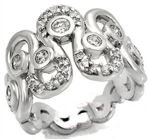 **INTERNATIONAL POSTAGE** 18K WHITE GOLD PLATED SIMULATED DIAMOND RING