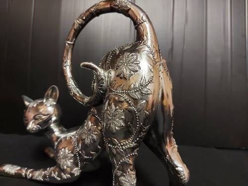 AWESOME SILVER METAL SOLID AND ORNATELY DECORATED PLAYFUL SIAMESE CAT