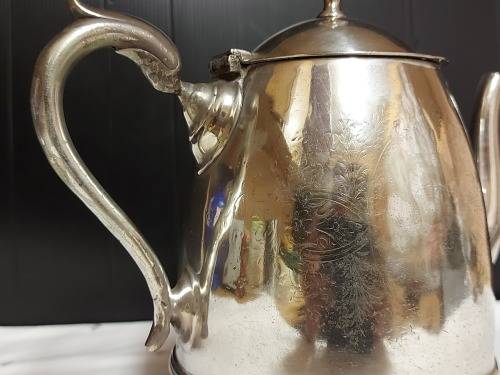 AMAZING FIND! UNION CASTLE LINE 1900 LATE VICTORIAN LARGE  SILVER PLATED TEA POT WITH BASE