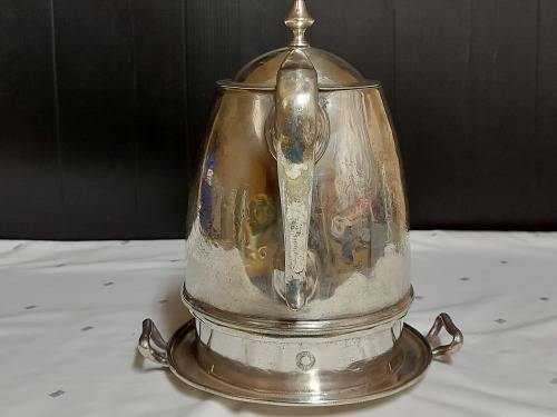 AMAZING FIND! UNION CASTLE LINE 1900 LATE VICTORIAN LARGE  SILVER PLATED TEA POT WITH BASE