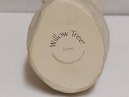 STUNNING HIGHLY CHERISHED DEMDACO WILLOW TREE TALL FIGURINE 'LOVE' BY SUSAN LORDI