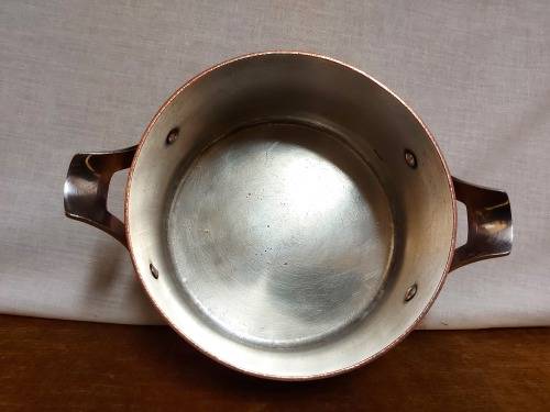 GREAT FIND!  VINTAGE GEORG JENSEN TAVERNA DESIGN SOLID, THICK COPPER POT WITH A SILVER LINING