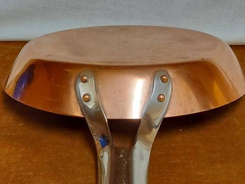 GREAT FIND!  VINTAGE GEORG JENSEN TAVERNA DESIGN SOLID COPPER FLARED SKILLET WITH A SILVER LINING