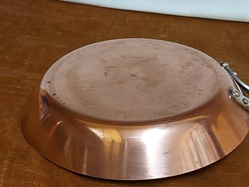 GREAT FIND!  VINTAGE GEORG JENSEN TAVERNA DESIGN SOLID COPPER FLARED SKILLET WITH A SILVER LINING