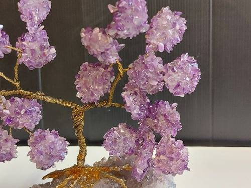STUNNING AMETHYST CRYSTALS TREE MOUNTED ON A SMALL SEGMENT OF AN AMETHYST GEODE