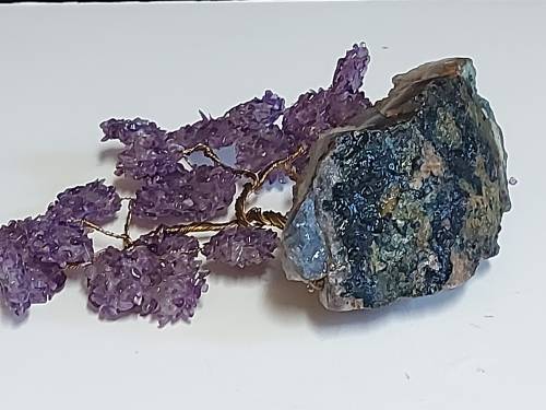 STUNNING AMETHYST CRYSTALS TREE MOUNTED ON A SMALL SEGMENT OF AN AMETHYST GEODE