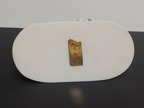 ORIGINAL LE RON TALL AND ELEGANT ORIENTAL STONELITE FIGURINE