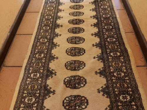 VINTAGE PURE WOOL HAND WOVEN PERSIAN CARPET RUNNER, 3.1 METRE X 76 CM