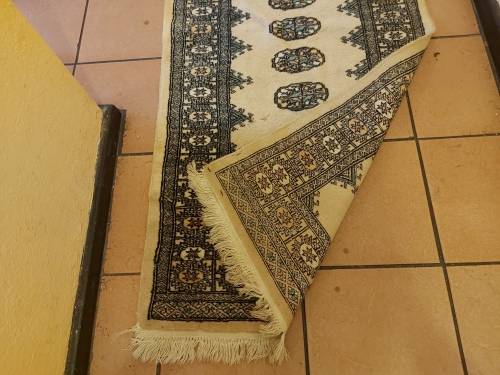 VINTAGE PURE WOOL HAND WOVEN PERSIAN CARPET RUNNER, 3.1 METRE X 76 CM