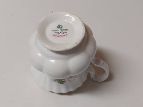 VINTAGE ROYAL ALBERT BONE CHINA MAYFLOWER TWIN HANDLED CREAMER