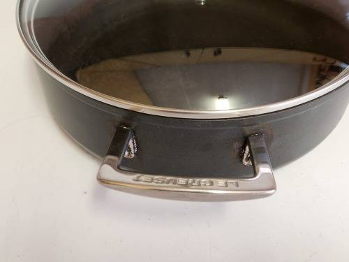 LE CREUSET BLACK IRON 26 CM PANHANDLE LIDDED POT
