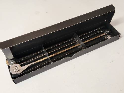 CARROL BOYES FUNCTIONAL ART EARLY DESIGN BOXED KEBABS SKEWER SET OF FOUR