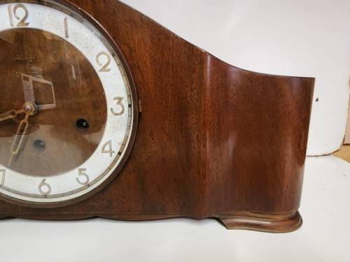 VINTAGE KIENZLE MADE IN GERMANY WOODEN MANTEL CLOCK IN WORKING CONDITION