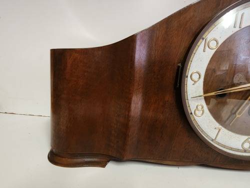 VINTAGE KIENZLE MADE IN GERMANY WOODEN MANTEL CLOCK IN WORKING CONDITION