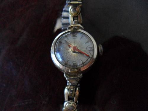 GOLD ANTIQUE LADIES AUTOMATIC WATCH