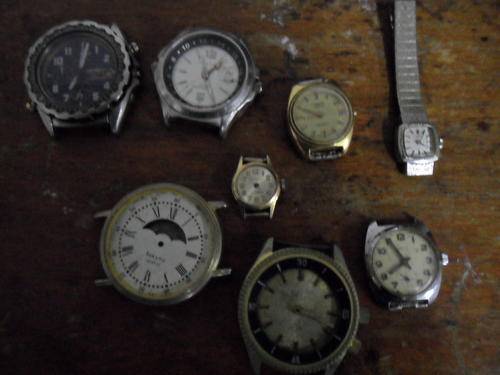 VINTAGE LOT OF WATCHES