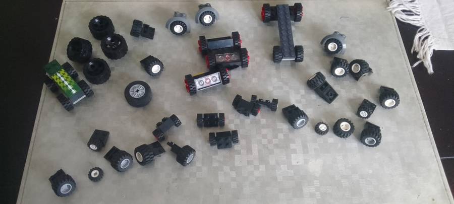 A  Collection Of Lego And Lego Figurines/ Lego Bionicle