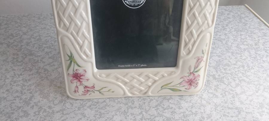 Lovely Belleek Photo Frame  - Fine Parian China  - Made In Ireland