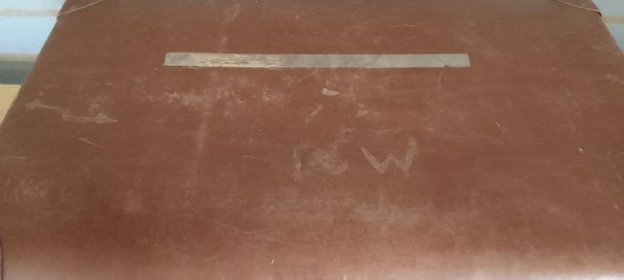 Vintage Solid  Globite Suitcase