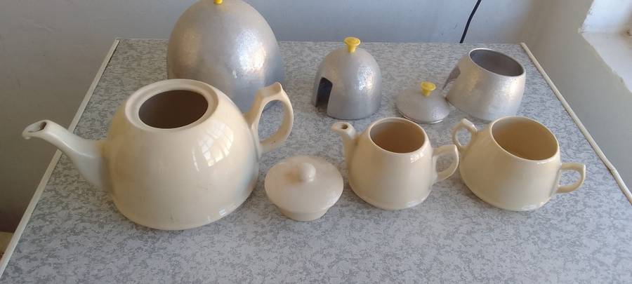 Brauers Western Germany Tea Set - Everhot