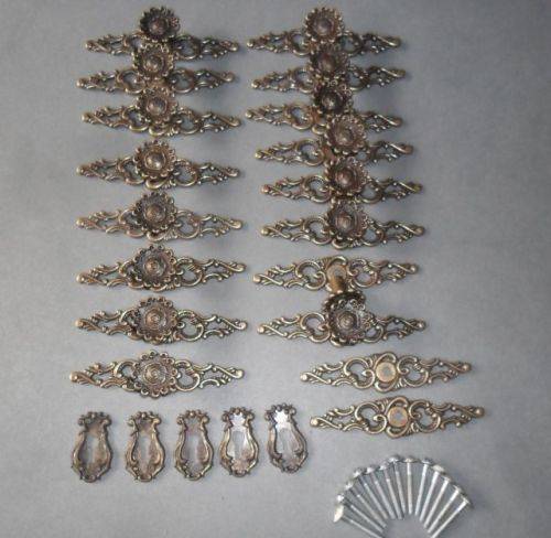 VINTAGE BRASS HANDLES PLUS SPARES