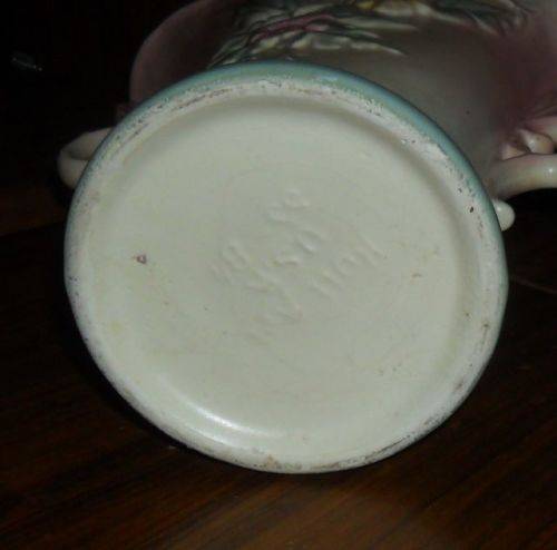 1940'2 VINTAGE HULL USA ART VASE 53-8 1\2 INCH POTTERY WILDFLOWER