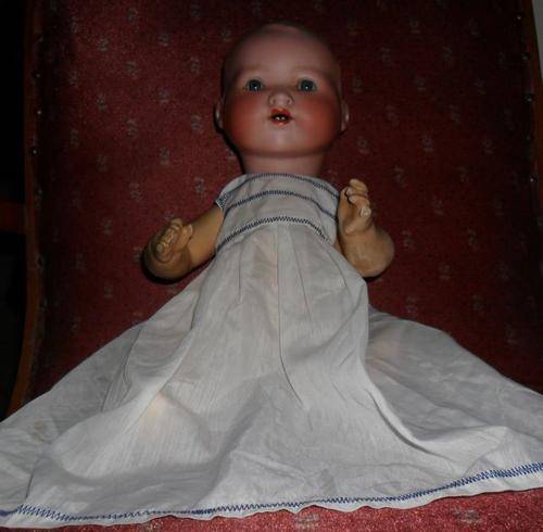 VINTAGE GERMAN DOLL IN NEED OF SOME REPAIR- AM GERMANY