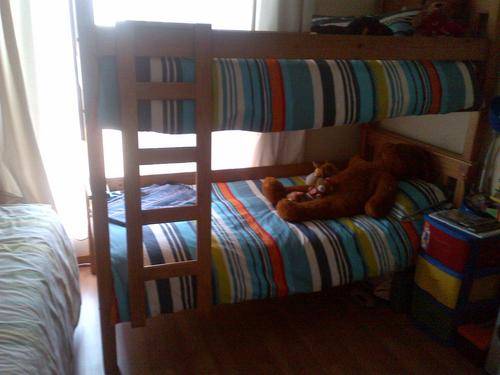 Bunk-beds (wood)