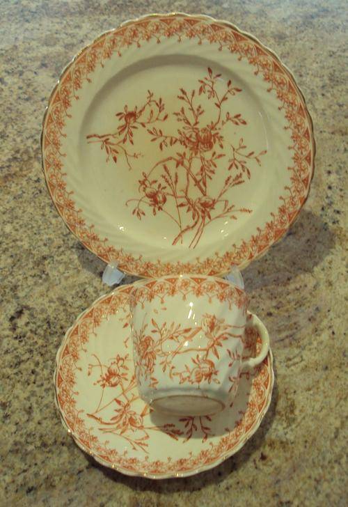 LATE GEORGIAN OR EARLY VICTORIAN CHINA TEA TRIO
