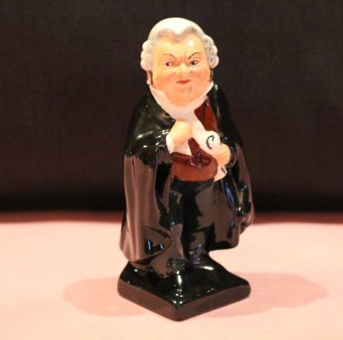 ROYAL DOULTON BUZFUZ M53