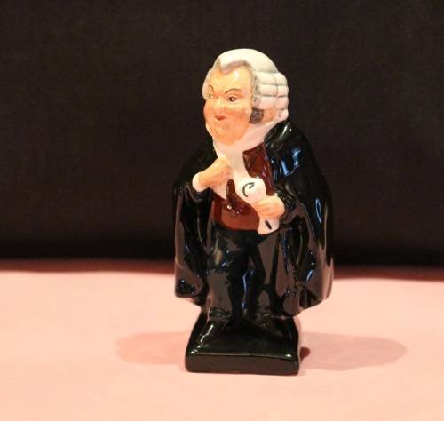 ROYAL DOULTON BUZFUZ M53