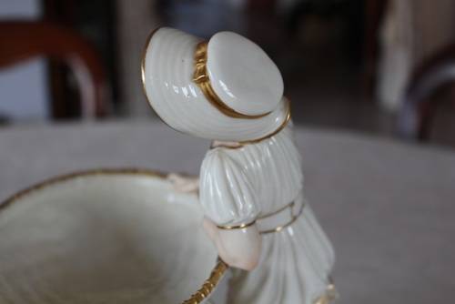 ROYAL WORCESTER HADLEY FIGURAL NUT DISH 1886 FOR OLDHAM ONLY