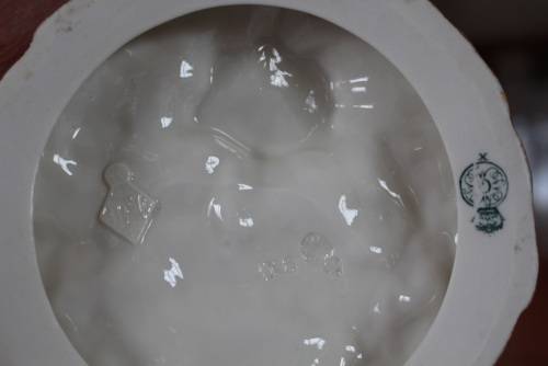 ROYAL WORCESTER HADLEY FIGURAL NUT DISH 1886 FOR OLDHAM ONLY